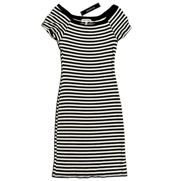 Monteau Dresses & Skirts - NWT Bodycon Monteau Form Fitting Sexy Striped Club Dress Size Small